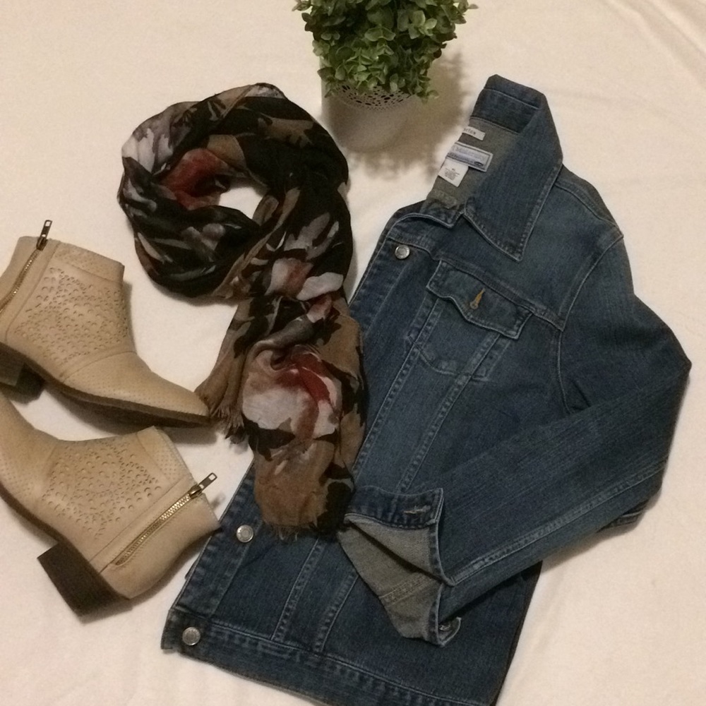 Denim Old Navy Maternity Jacket